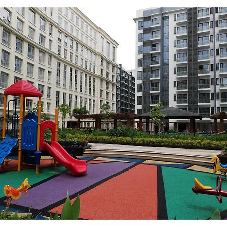 Cozyvilla At 81 Newport Blvd Walk To Naia T3 Marriott & Resorts World Casino & Newport Mall For 5 Pax Free Parking!!!! Pasay Esterno foto