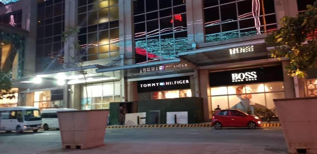 Cozyvilla At 81 Newport Blvd Walk To Naia T3 Marriott & Resorts World Casino & Newport Mall For 5 Pax Free Parking!!!! Pasay Esterno foto